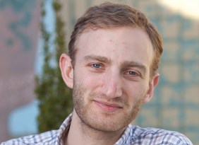 web_1508_bio-570x416-bernhardtsam